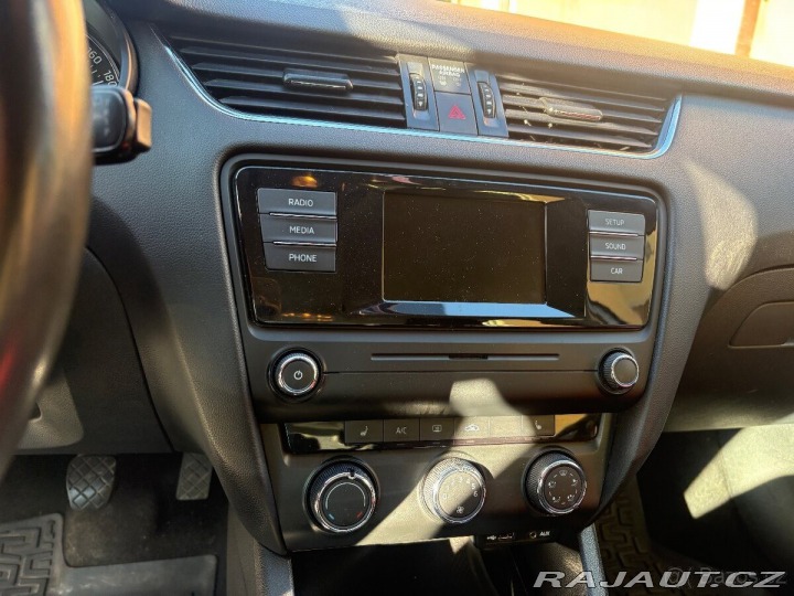 Škoda Octavia 1,6   2015 2015