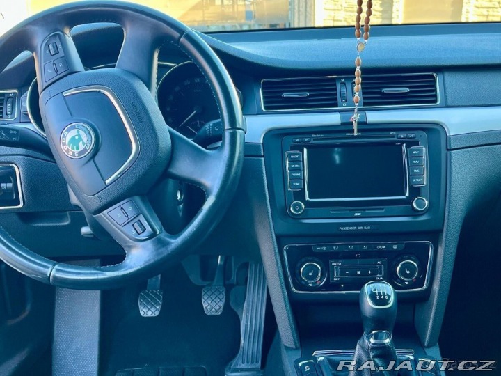 Škoda Superb 2,0   TDI 2013