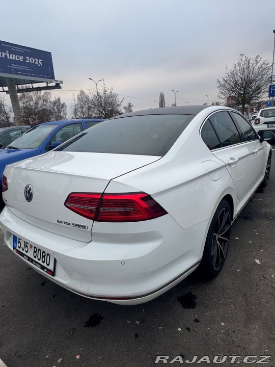 Volkswagen Passat 2,0   litru 110KW B8 2015