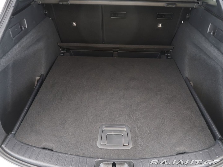 Toyota Corolla 1.8Hybrid,CZ,1Maj,Comfort 2021