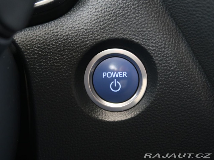 Toyota Corolla 1.8Hybrid,CZ,1Maj,Comfort 2021