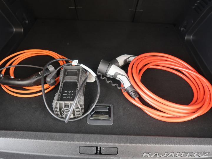 Citroën C5 Aircross 1.6PureTech,PHEV,CZ,Shine 2021