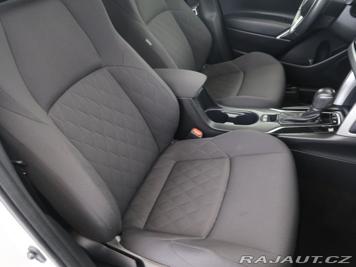 Toyota Corolla Cross 2.0Hybrid,4x4,1Maj,Style 2022