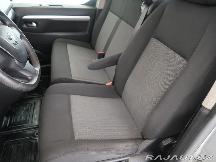 Toyota ProAce 2.0D-4D,L2,CZ,9Míst,Activ 2018