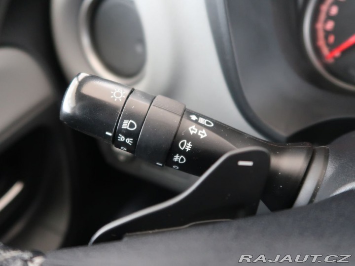 Toyota Yaris 1.33VVT-i,Automat,CZ,Tren 2016