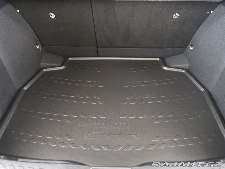 Toyota C-HR 1.8,Hybrid,CZ,1Maj,Style 2023