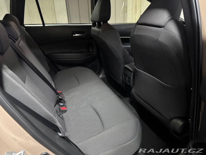 Toyota Corolla Cross STYLE 1.8 Hybrid (140 k) 1800