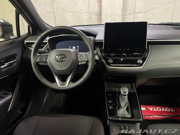 Toyota Corolla Cross STYLE 1.8 Hybrid (140 k) 1800