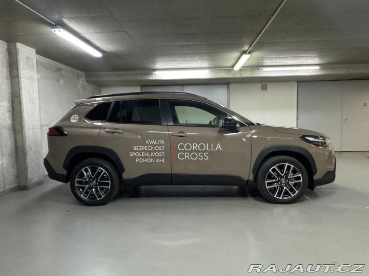 Toyota Corolla Cross 1.8,Hybrid,Style 1800