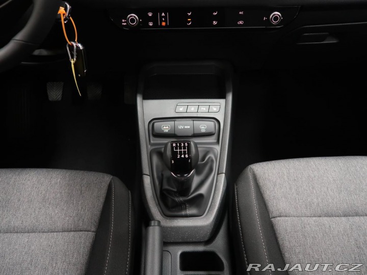 Kia Stonic SPIN - K odběru IHNED 2026