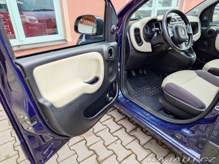 Fiat Panda 1.2 BENZÍN 51kW REZERVACE 2015