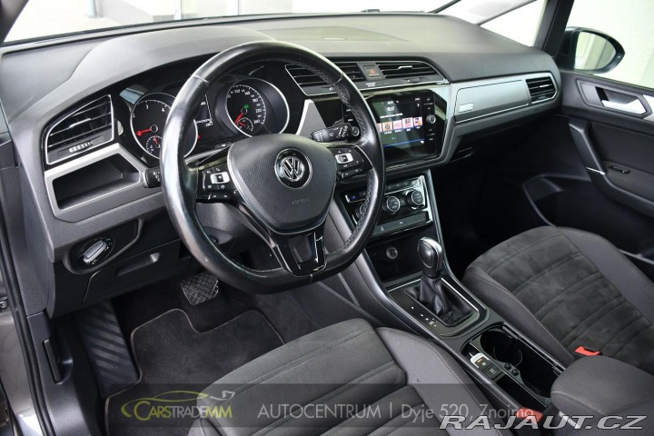 Volkswagen Touran 2.0TDi DSG TAŽNÉ 2xKOLA 2020