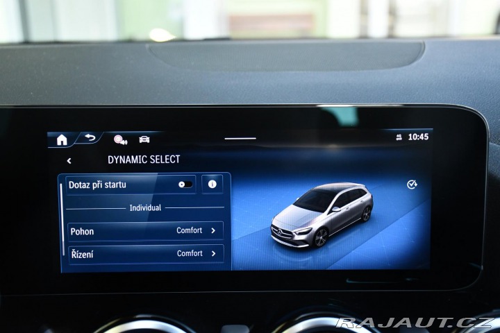 Mercedes-Benz B 200 ZÁRUKA CARPLAY KAMERA 2025