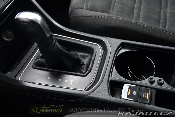 Volkswagen Touran 2.0TDi DSG TAŽNÉ 2xKOLA 2020