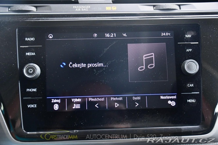 Volkswagen Touran 2.0TDi DSG TAŽNÉ 2xKOLA 2020
