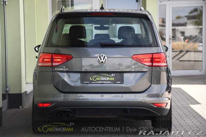 Volkswagen Touran 2.0TDi DSG TAŽNÉ 2xKOLA 2020