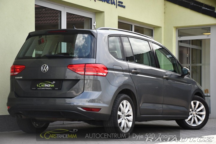 Volkswagen Touran 2.0TDi DSG TAŽNÉ 2xKOLA 2020