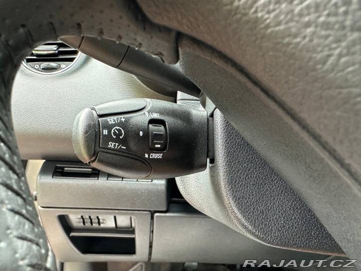 Peugeot 3008 1.6Thp 115kw 2011