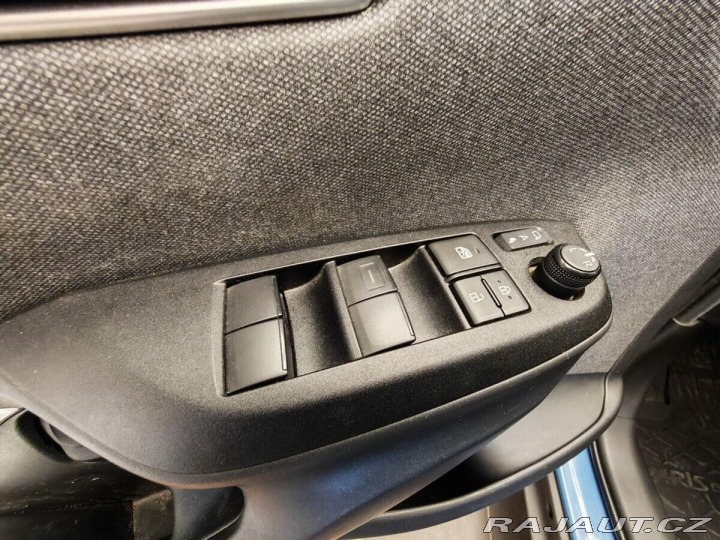 Toyota Yaris Cross  2021