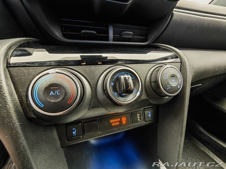 Toyota Yaris Cross  2021