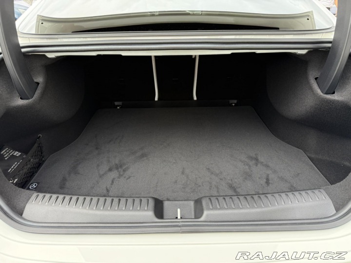 Mercedes-Benz CLA 250+ EQ 2025