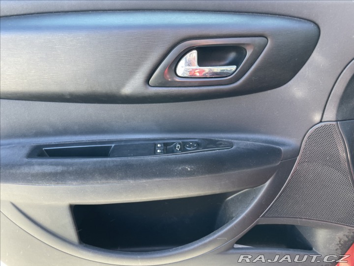 Citroën C4 1,6 HDi 80kw klima, dobrý 2005