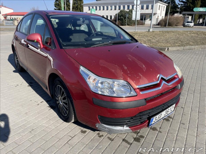 Citroën C4 1,6 HDi 80kw klima, dobrý 2005