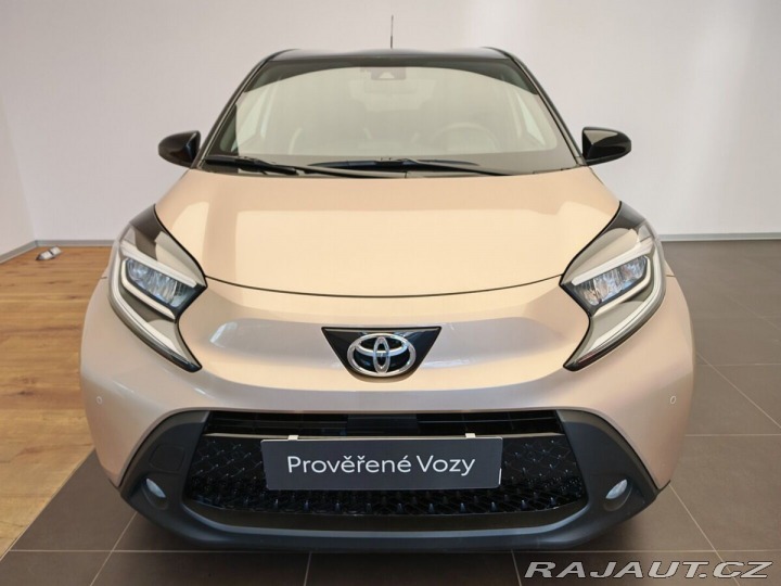 Toyota Aygo 1.0 x-play Style 2025