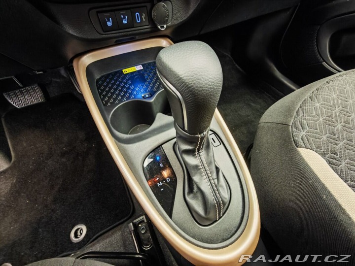 Toyota Aygo 1.0 x-play Style 2025