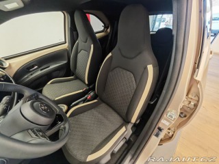 Toyota Aygo 1.0 x-play Style 2025