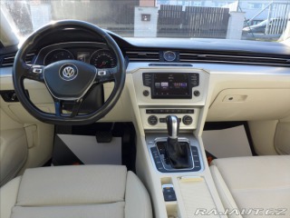 Volkswagen Passat 1,6 TDI COMFORTLINE NAVI 2015