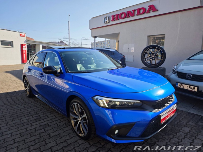 Honda Civic 2.0 e:HEV Advance 1.majit