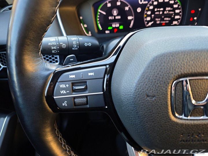 Honda Civic 2.0 e:HEV Advance 1.majit 2022