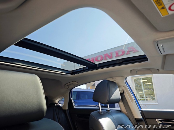 Honda Civic 2.0 e:HEV Advance 1.majit 2022