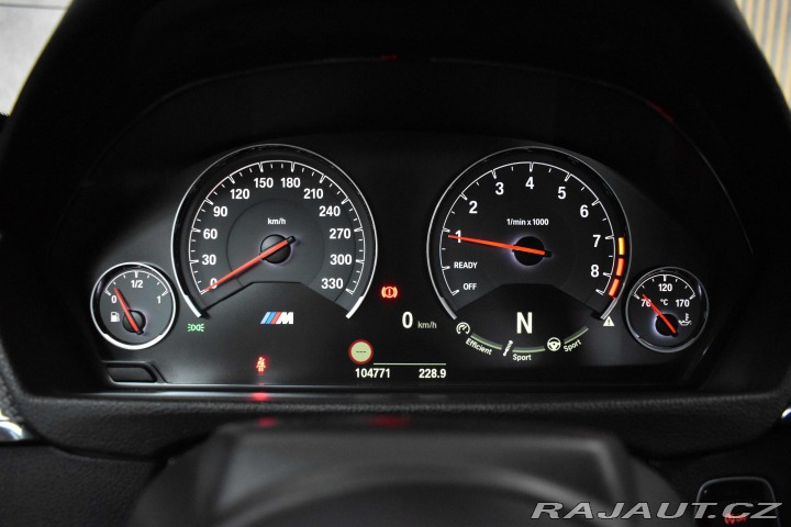 BMW M4 F83 M4 MANUÁL*HEAD-UP*HAR 2014