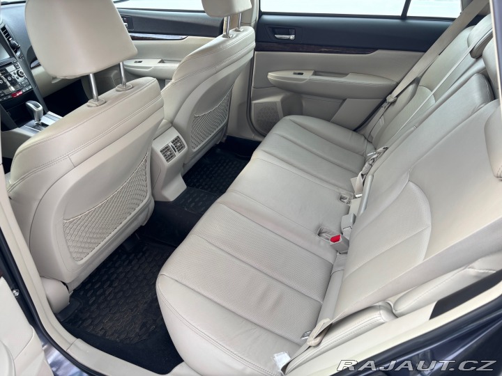 Subaru Outback 3.6R 2013