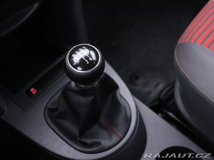 Volkswagen Caddy 1,2 TSI 77kW Roncalli 2011