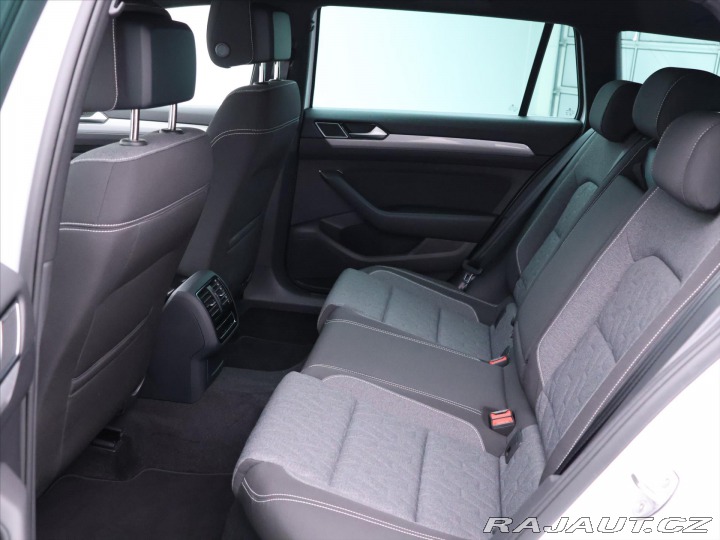 Volkswagen Passat 2,0 TDI 147kW DPH 2022