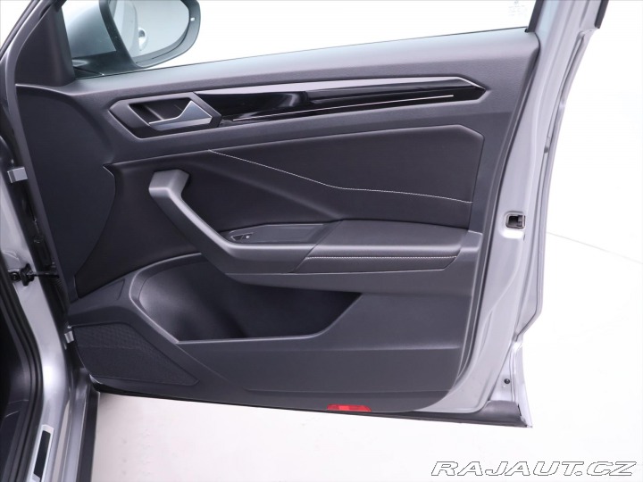 Volkswagen T-Roc 2,0 TDI DSG 4Motion R-lin 2022