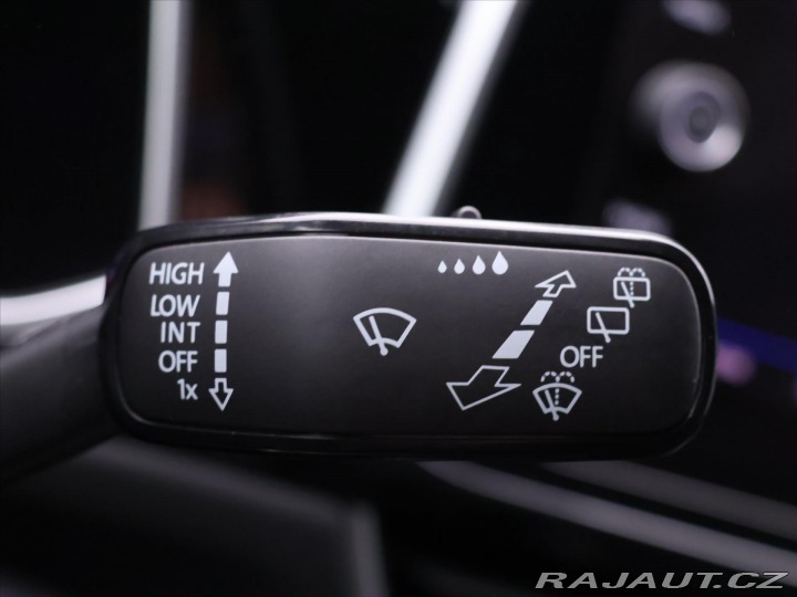 Volkswagen T-Roc 2,0 TDI DSG 4Motion R-lin 2022