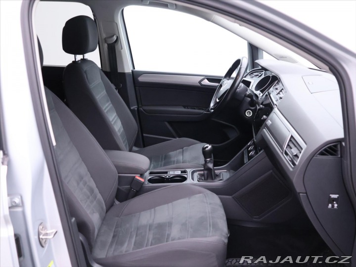 Volkswagen Touran 1,6 TDI 85kW CZ Comfortli 2020