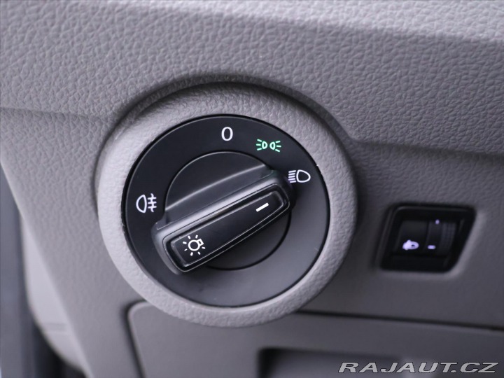 Volkswagen Transporter 2,0 TDI 110kW DSG 9-Míst 2022