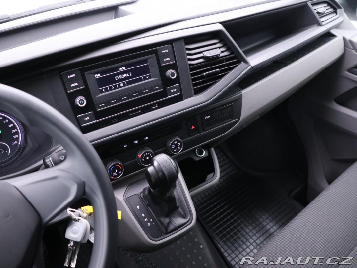 Volkswagen Transporter 2,0 TDI 110kW DSG 9-Míst 2022