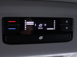 Volkswagen Transporter 2,0 TDI 110kW DSG 9-Míst 2022