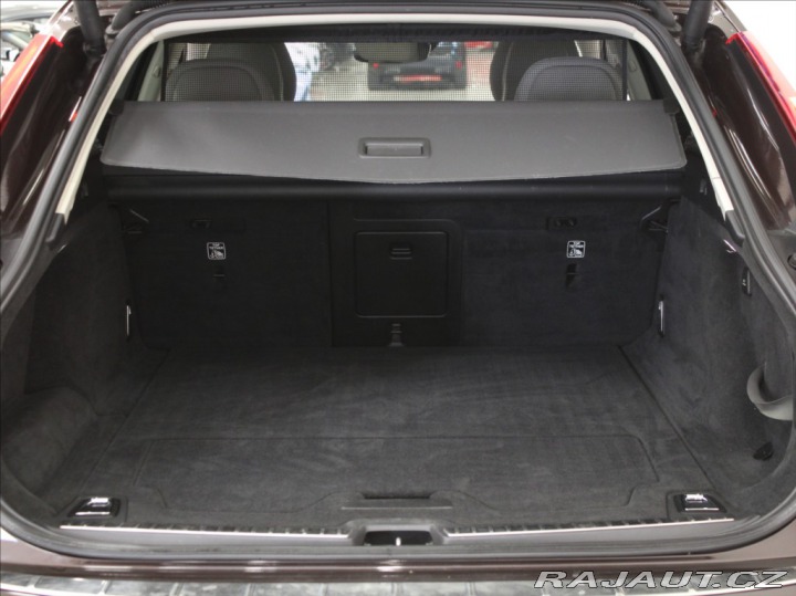 Volvo V90 2,0 D5 AWD CC Polestar Ve 2017