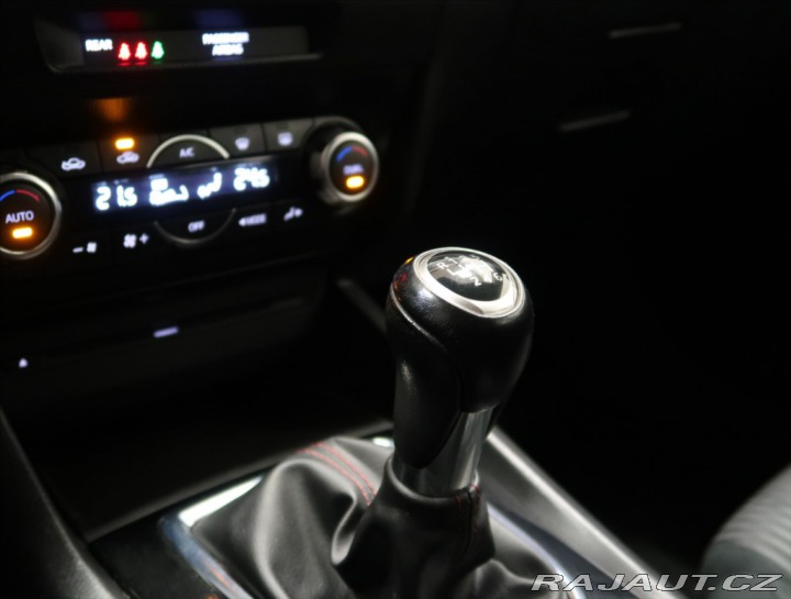 Mazda 3 1,5 SKYACTIV NAVI KAMERA 2014