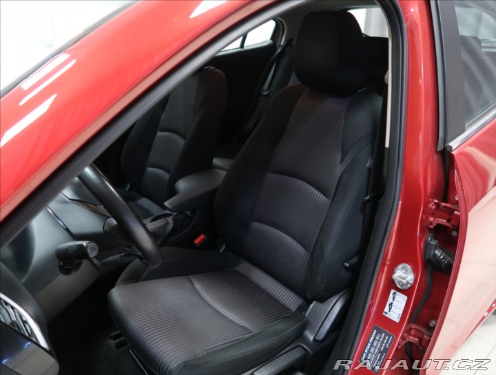 Mazda 3 1,5 SKYACTIV NAVI KAMERA 2014