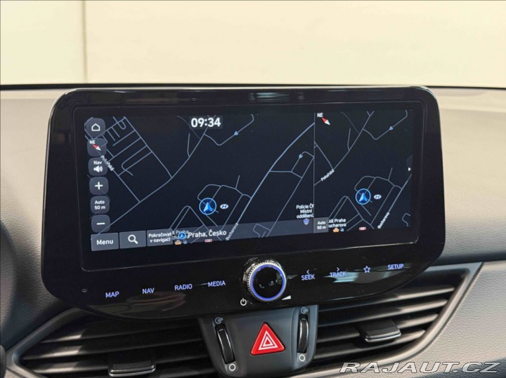 Hyundai i30 1,5 TGDI FAMILY AT 2024