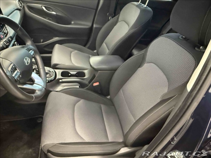 Hyundai i30 1,5 TGDI FAMILY AT 2024