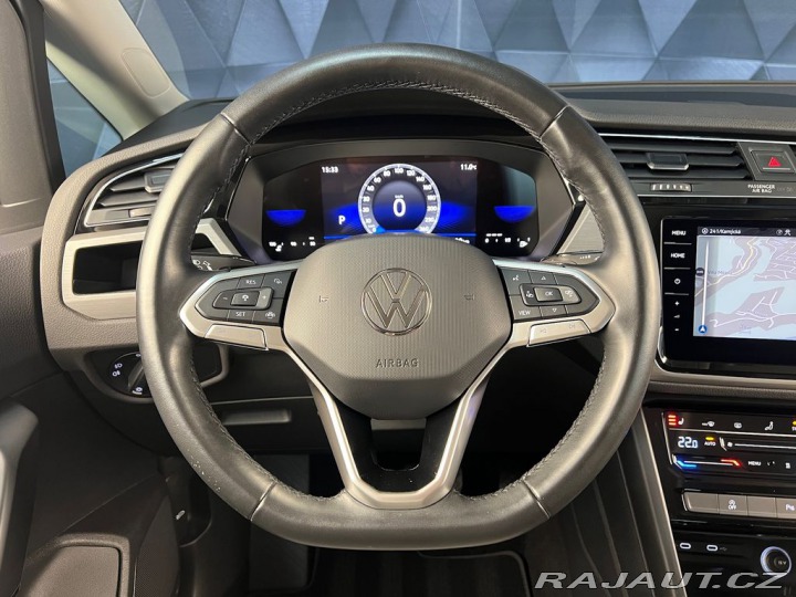 Volkswagen Touran 2.0TDI DSG CML, WEBASTO, 2024